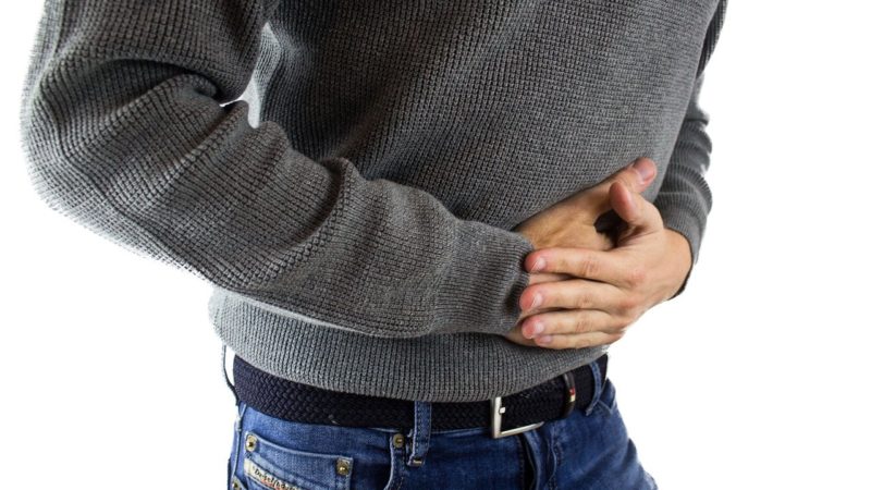 Crampes d’estomac : causes et traitement